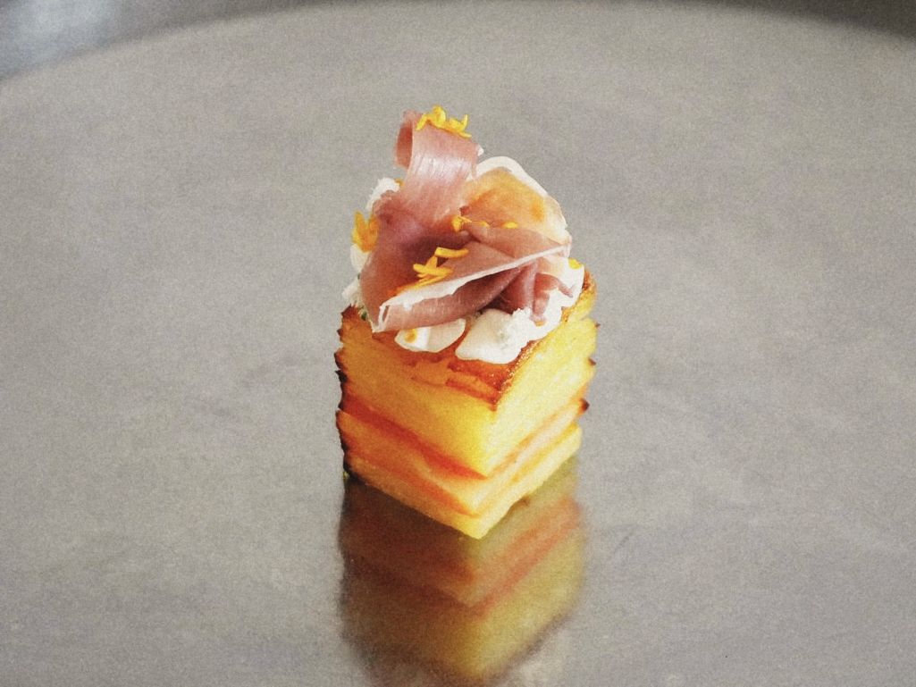 Potato pavé with ham